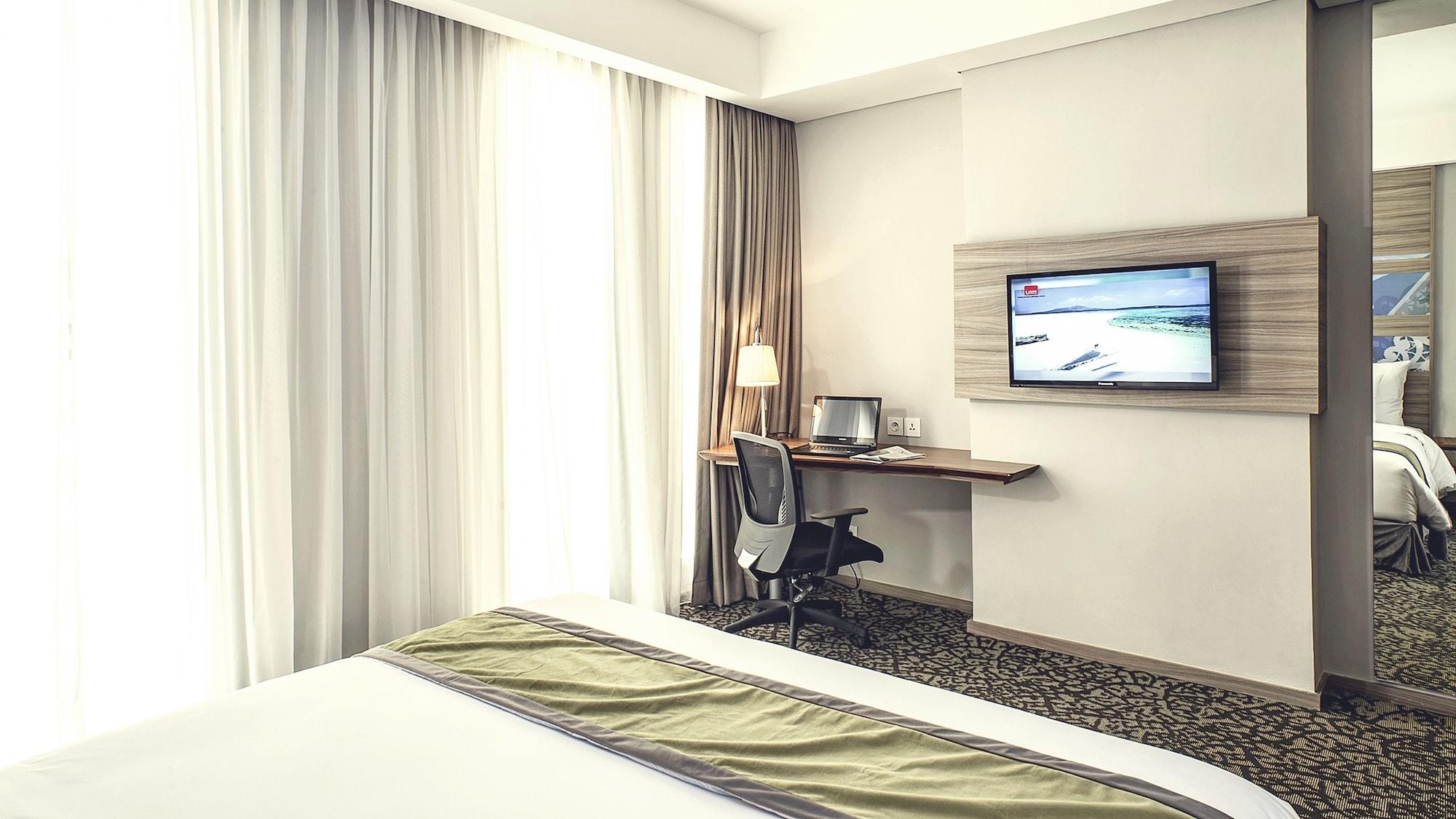 โฮเต็ล แกรนดีกา อิสคันดาร์สยาห์ Hotel จาการ์ตา ภายนอก รูปภาพ