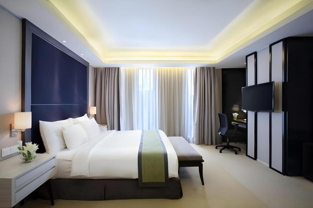 โฮเต็ล แกรนดีกา อิสคันดาร์สยาห์ Hotel จาการ์ตา ภายนอก รูปภาพ