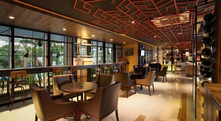 โฮเต็ล แกรนดีกา อิสคันดาร์สยาห์ Hotel จาการ์ตา ภายนอก รูปภาพ