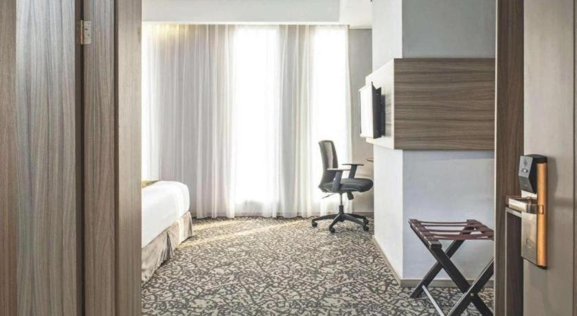 โฮเต็ล แกรนดีกา อิสคันดาร์สยาห์ Hotel จาการ์ตา ภายนอก รูปภาพ