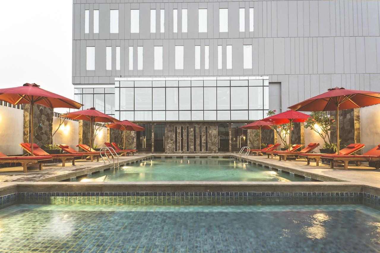 โฮเต็ล แกรนดีกา อิสคันดาร์สยาห์ Hotel จาการ์ตา ภายนอก รูปภาพ
