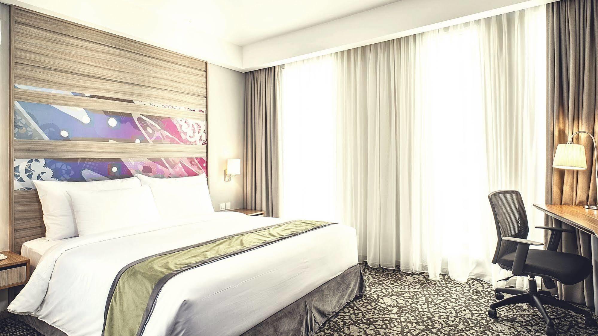 โฮเต็ล แกรนดีกา อิสคันดาร์สยาห์ Hotel จาการ์ตา ภายนอก รูปภาพ